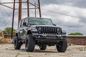 Jeep Wrangler Suspension Lift Kit - Rough Country - 3.5 Inch Lift C/A Drop - '20-'23